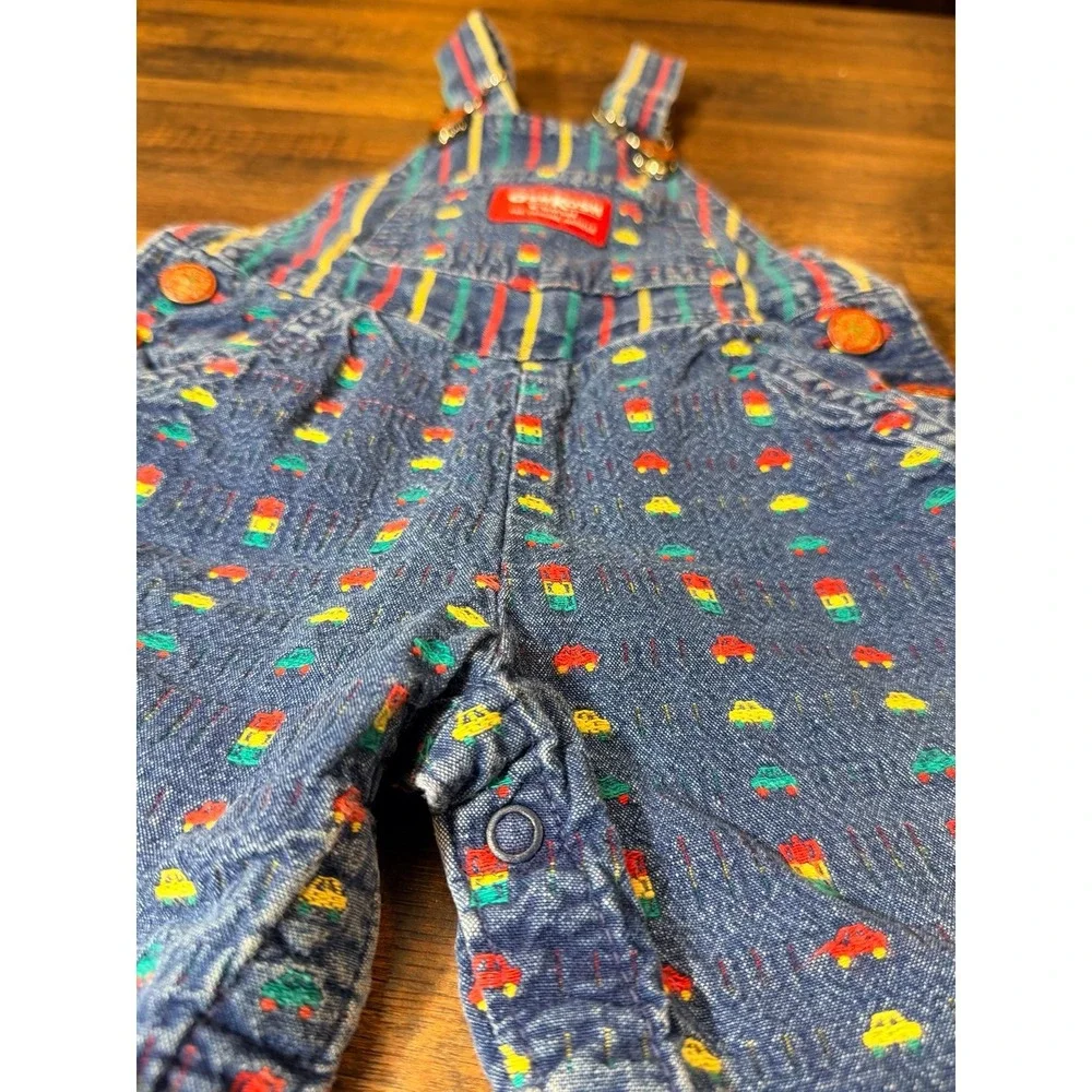 Vintage OshKosh B'gosh overalls. Sz 6/9 months. Cars, trucks and traffic lights